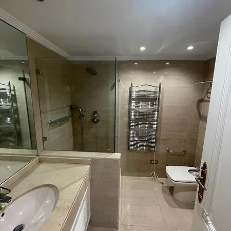 Apartment Duplex 240 Metros En Paseo Pereda Santander